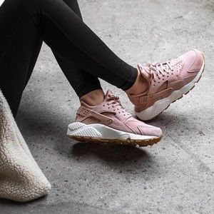 Nike Air Huarche Runs